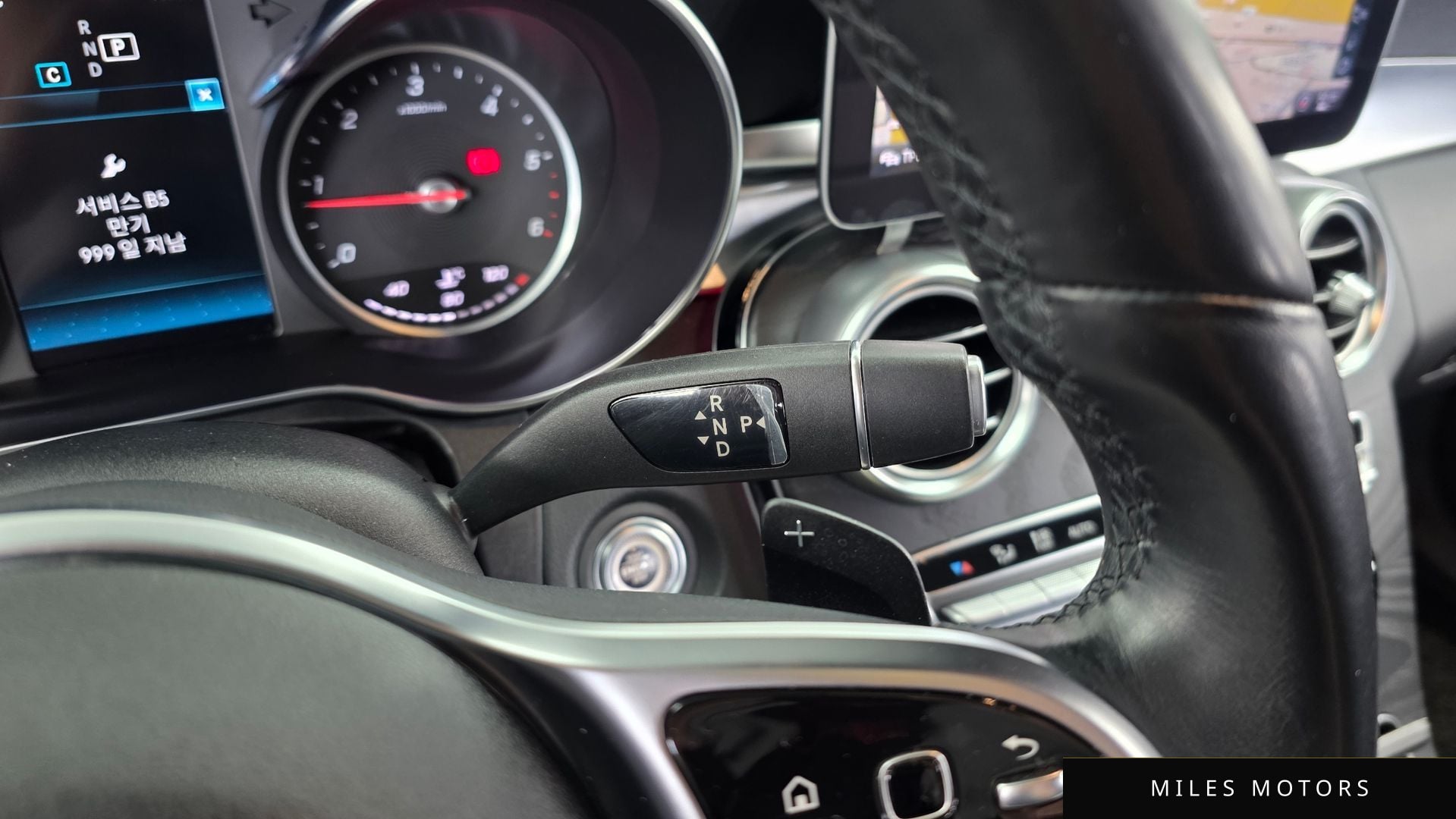 Mercedes-Benz C-Class W205 2019 — миниатюра 12
