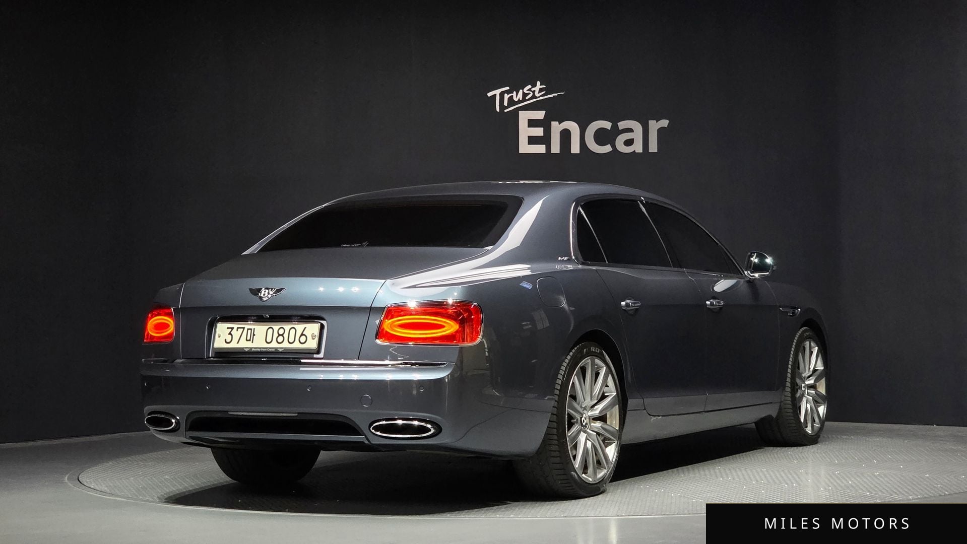 Bentley 플라잉스퍼 2015 — миниатюра 2