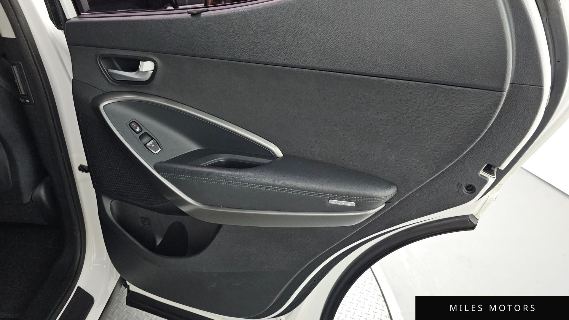 Hyundai Santafe 2018 — миниатюра 15