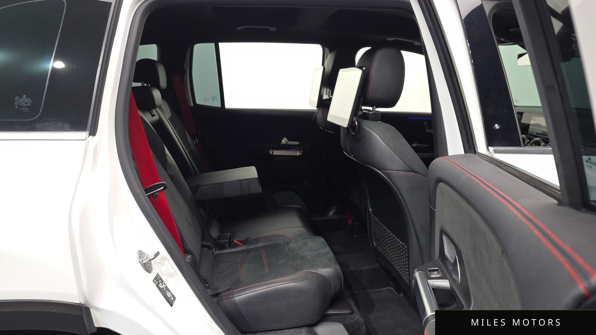 Mercedes-Benz GLB-Class X247 2021 — миниатюра 18