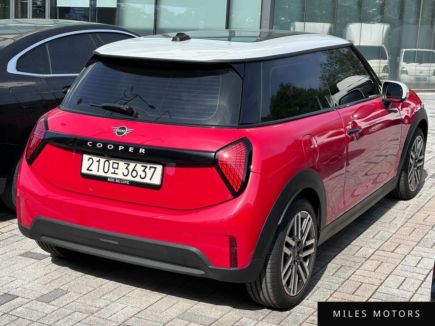 MINI Cooper 2025 — миниатюра 2