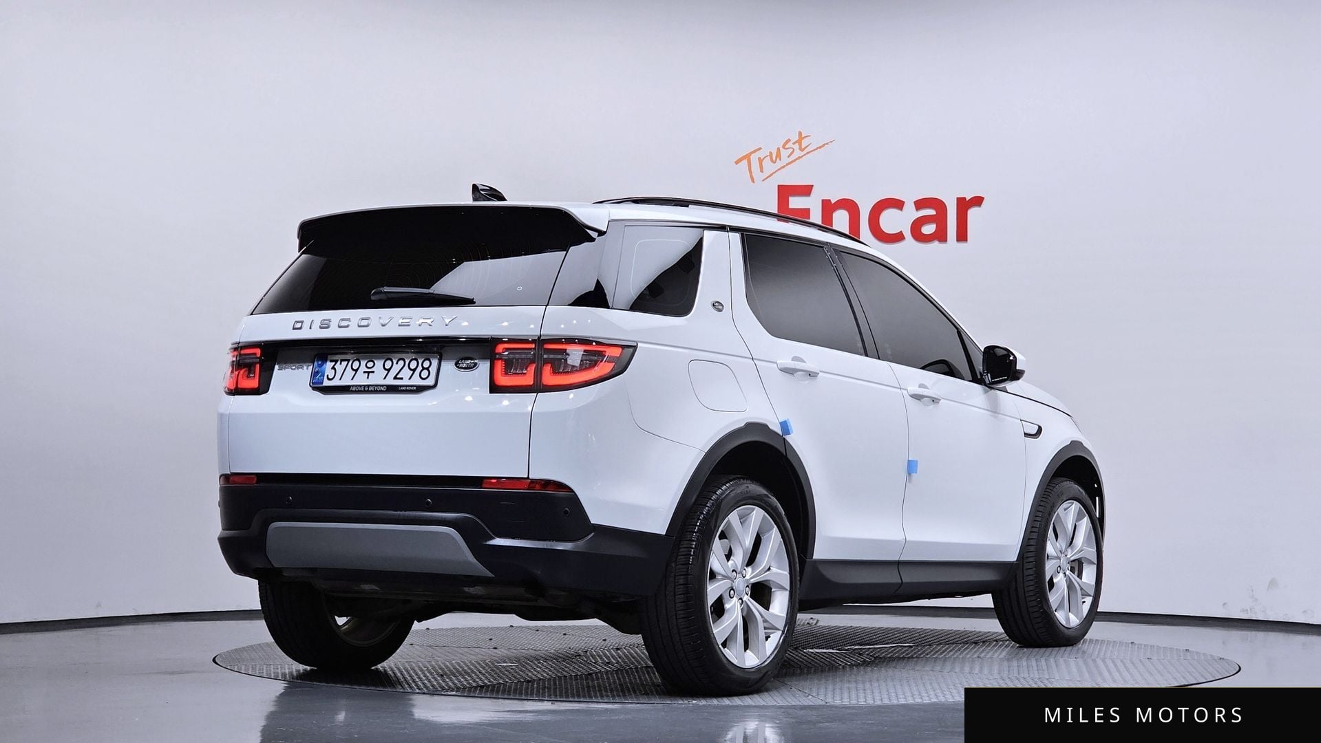Land Rover Discovery Sport 2022 — миниатюра 2