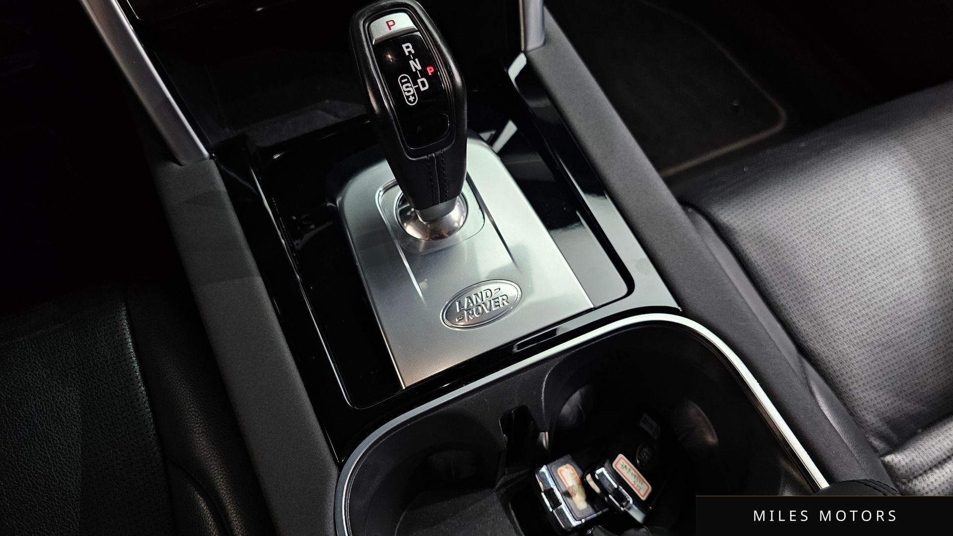 Land Rover Discovery Sport 2022 — миниатюра 12