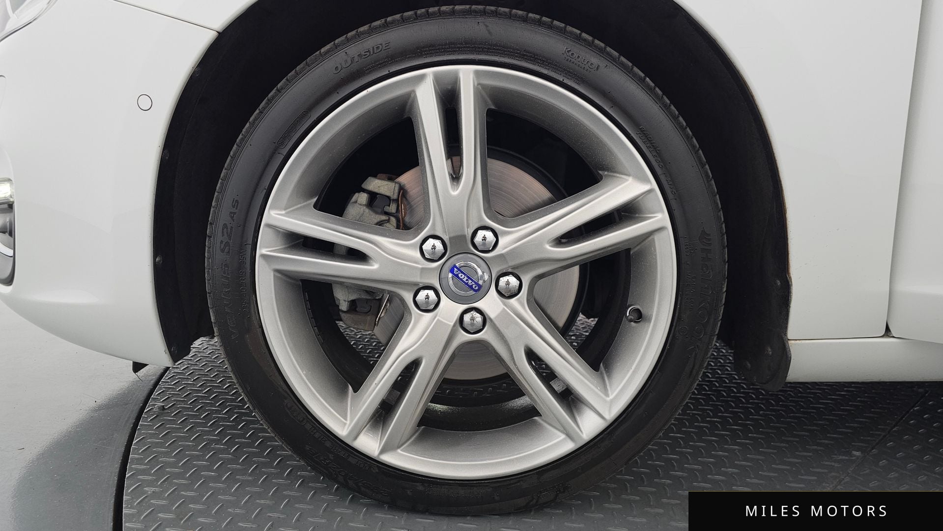 Volvo S60 2017 — миниатюра 5
