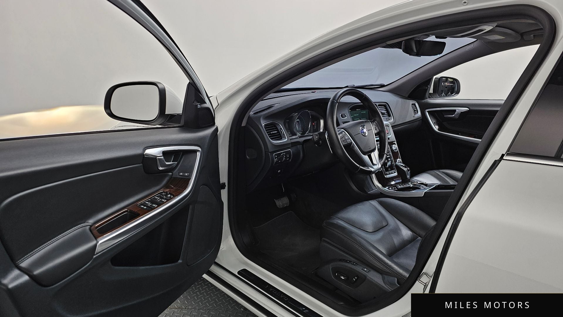 Volvo S60 2017 — миниатюра 10
