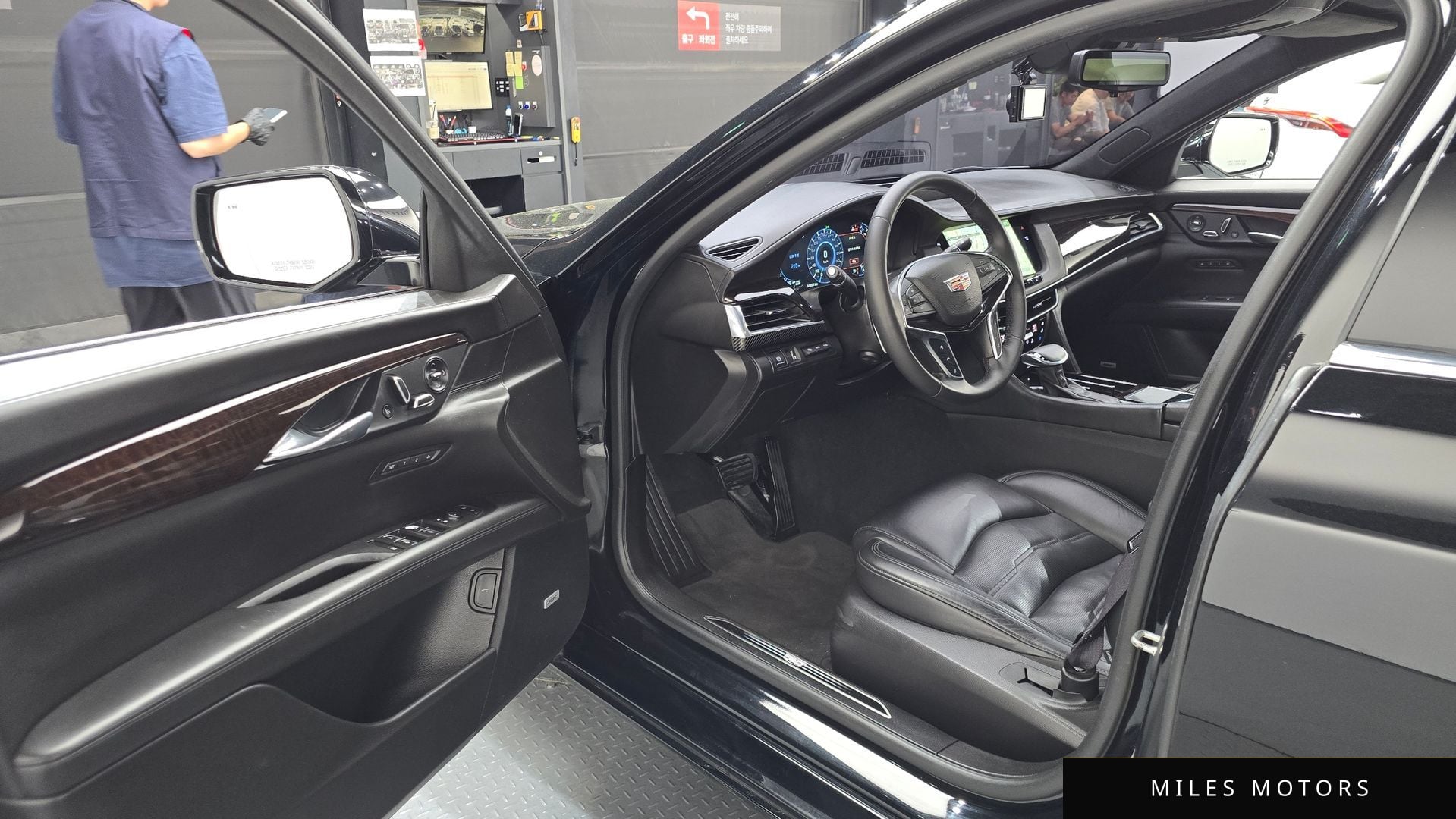 Cadillac CT6 2017 — миниатюра 10