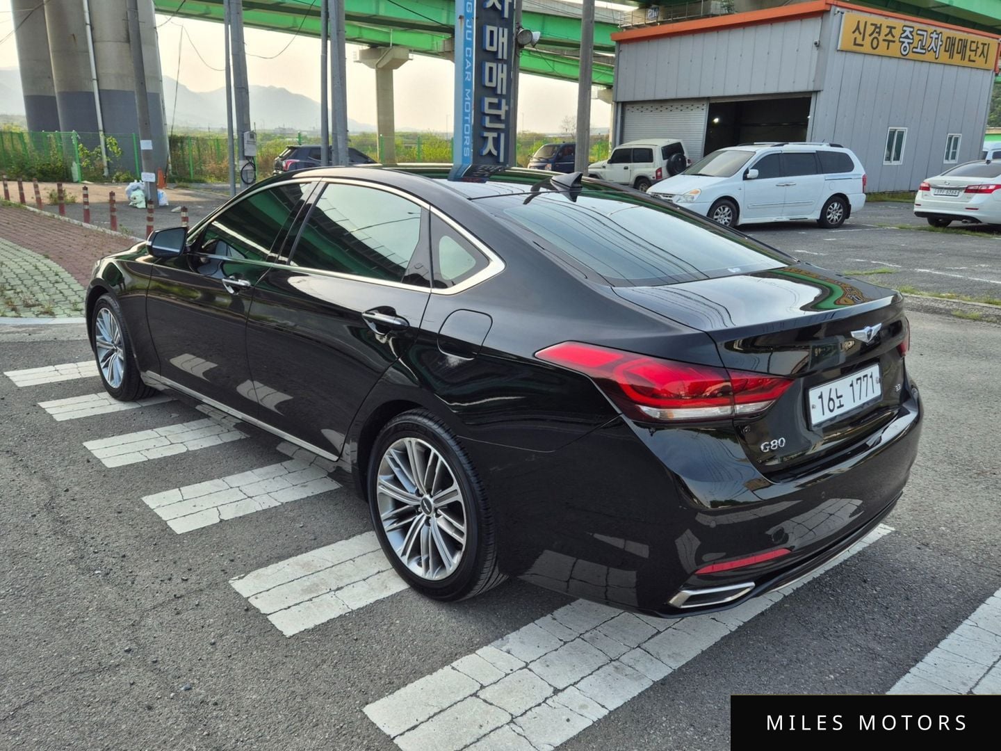 Genesis G80 2017 — миниатюра 2
