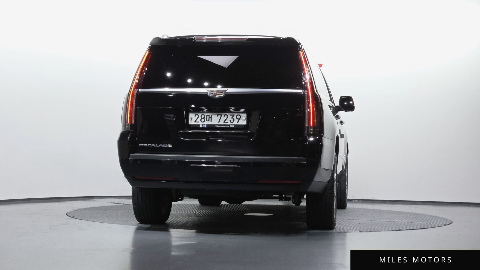Cadillac Escalade 2018 — миниатюра 4
