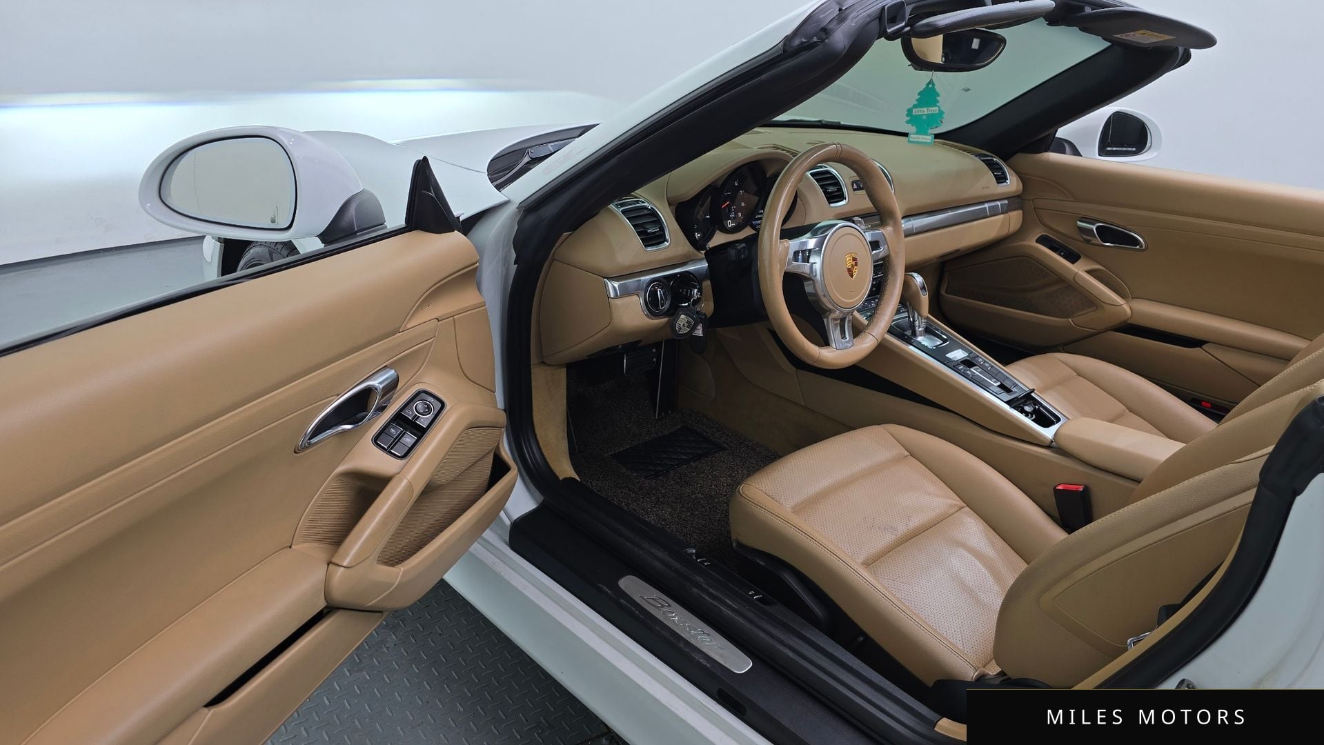 Porsche Boxster 2016 — миниатюра 10