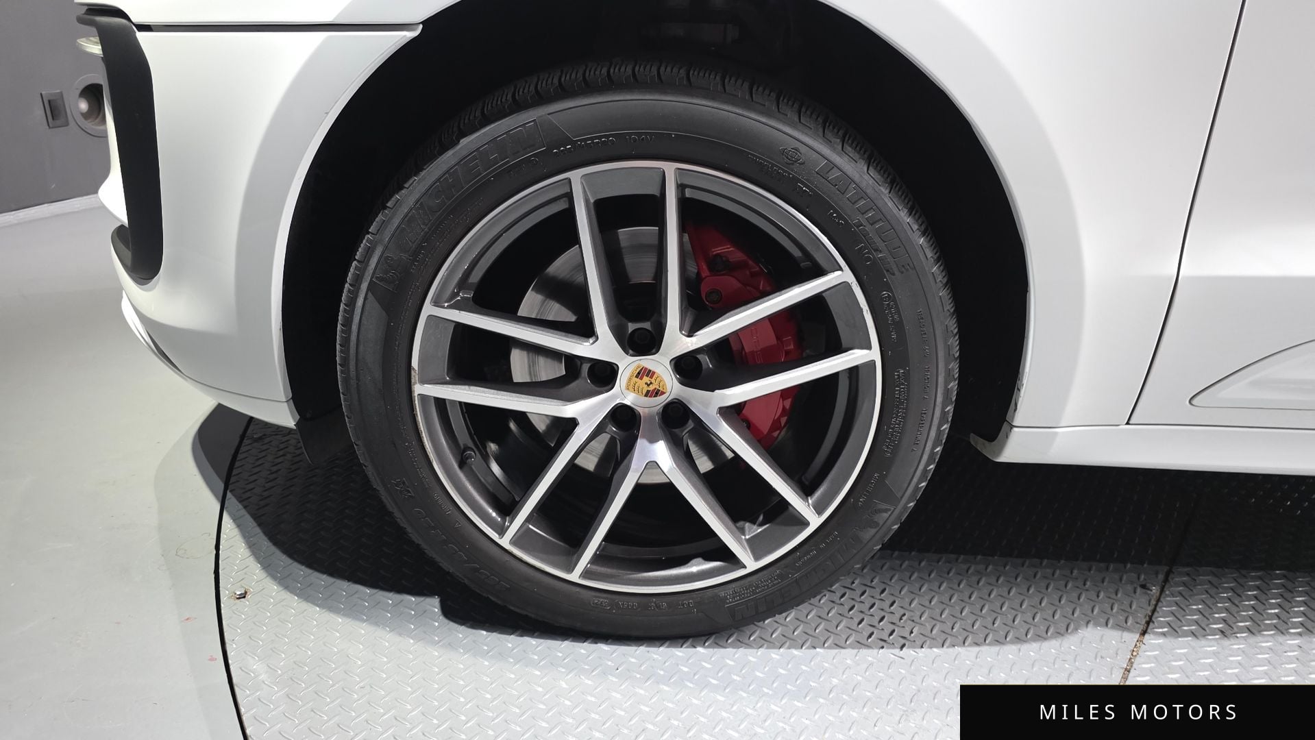 Porsche Macan 2022 — миниатюра 4