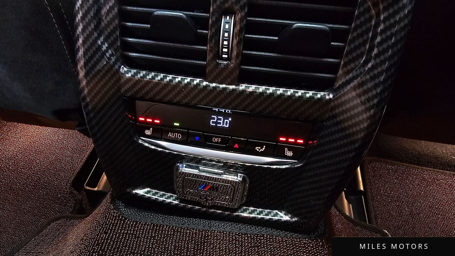 BMW i4 2024 — миниатюра 32