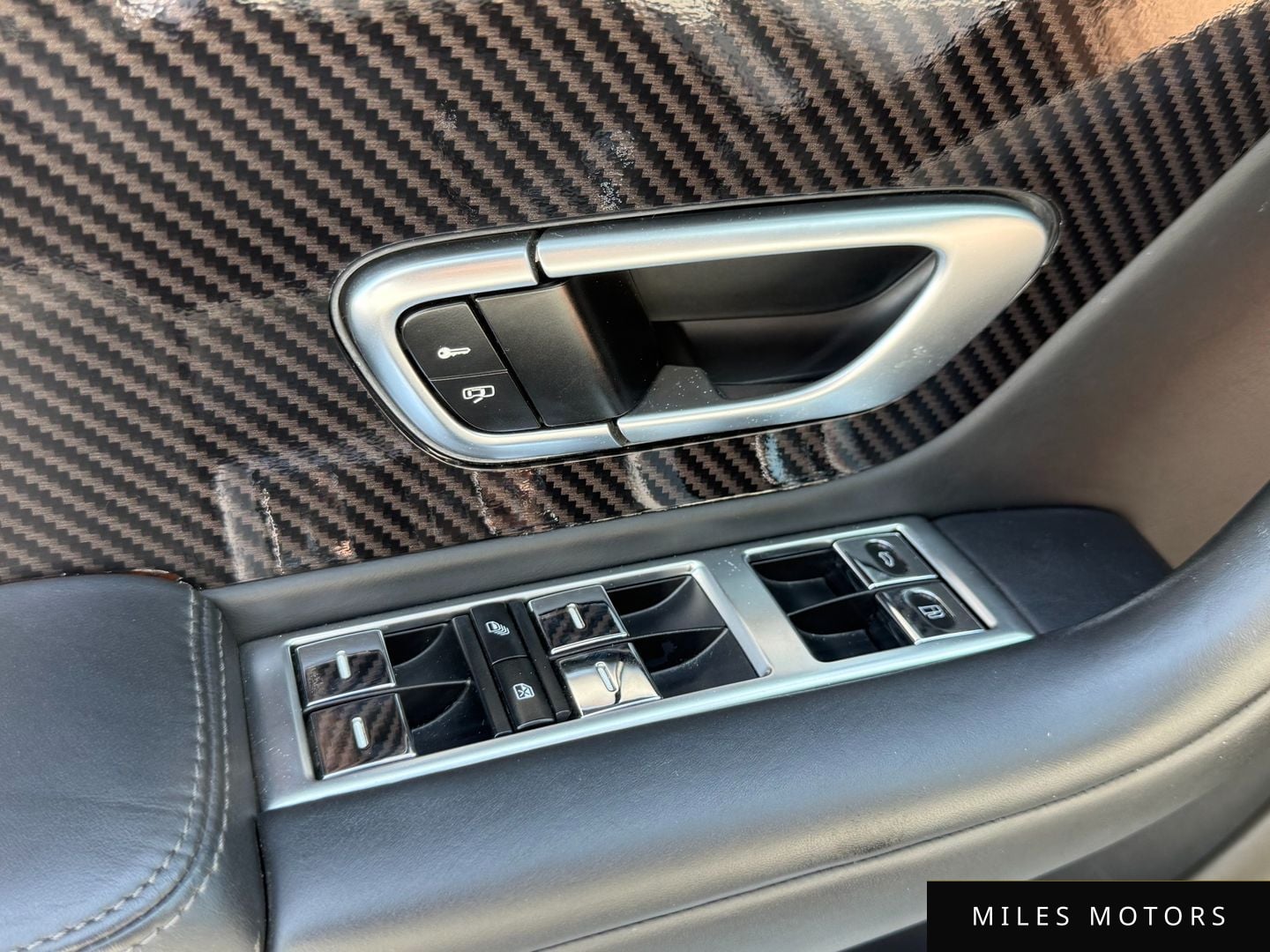 Bentley Continental GT 2012 — миниатюра 13
