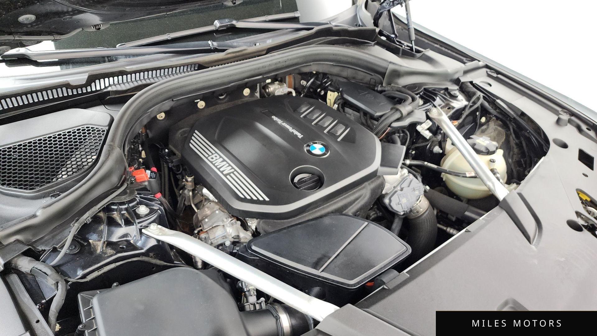 BMW 6시리즈 GT (G32) 2023 — миниатюра 5