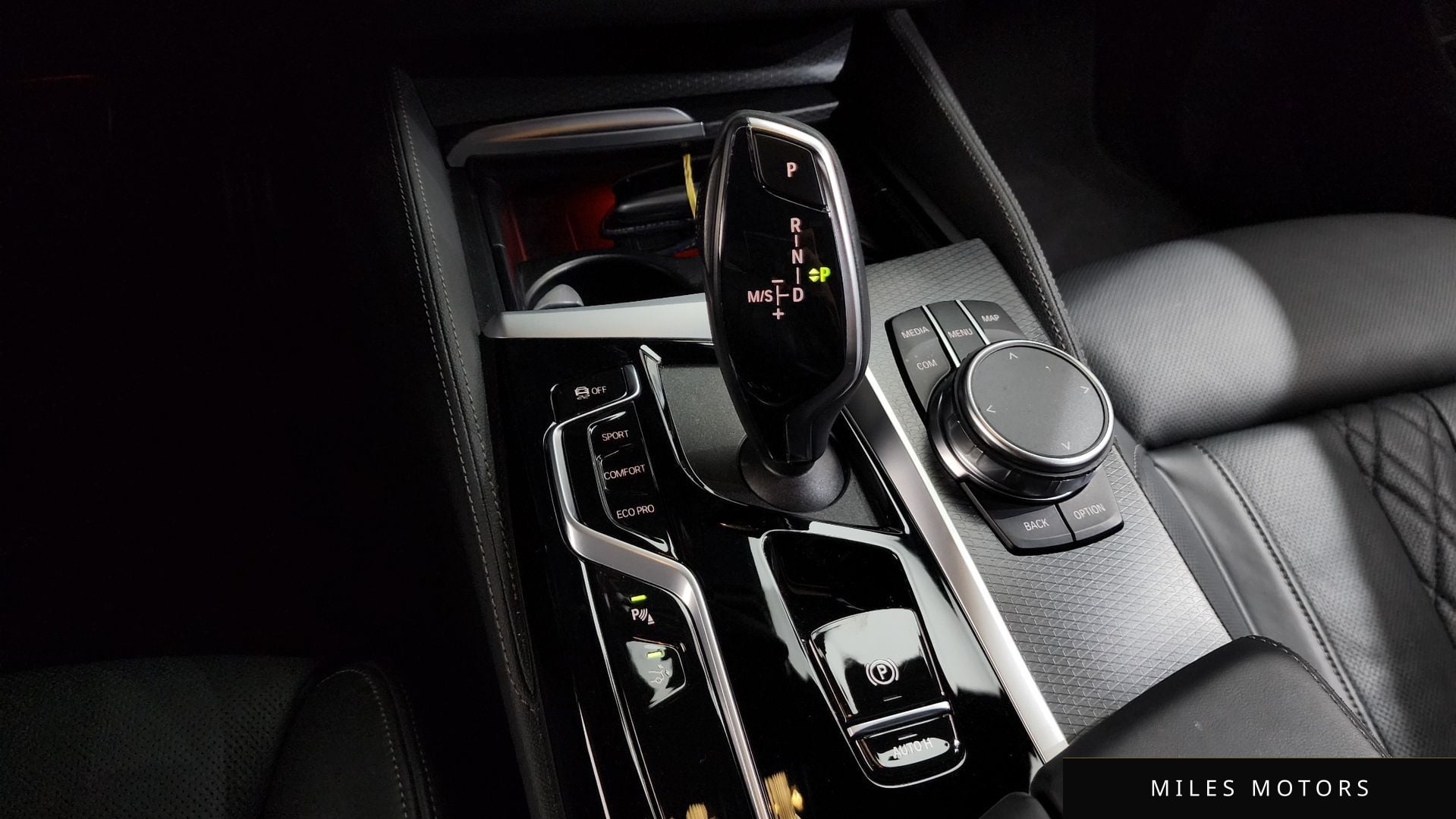 BMW 6시리즈 GT (G32) 2023 — миниатюра 11