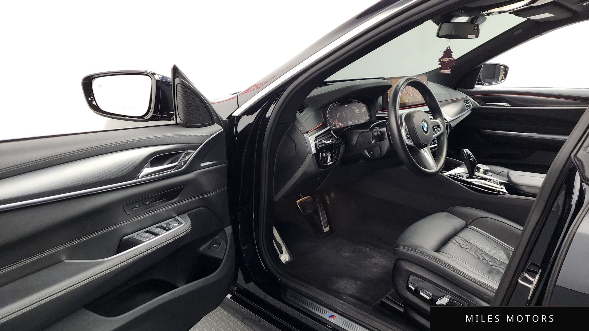 BMW 6시리즈 GT (G32) 2023 — миниатюра 12