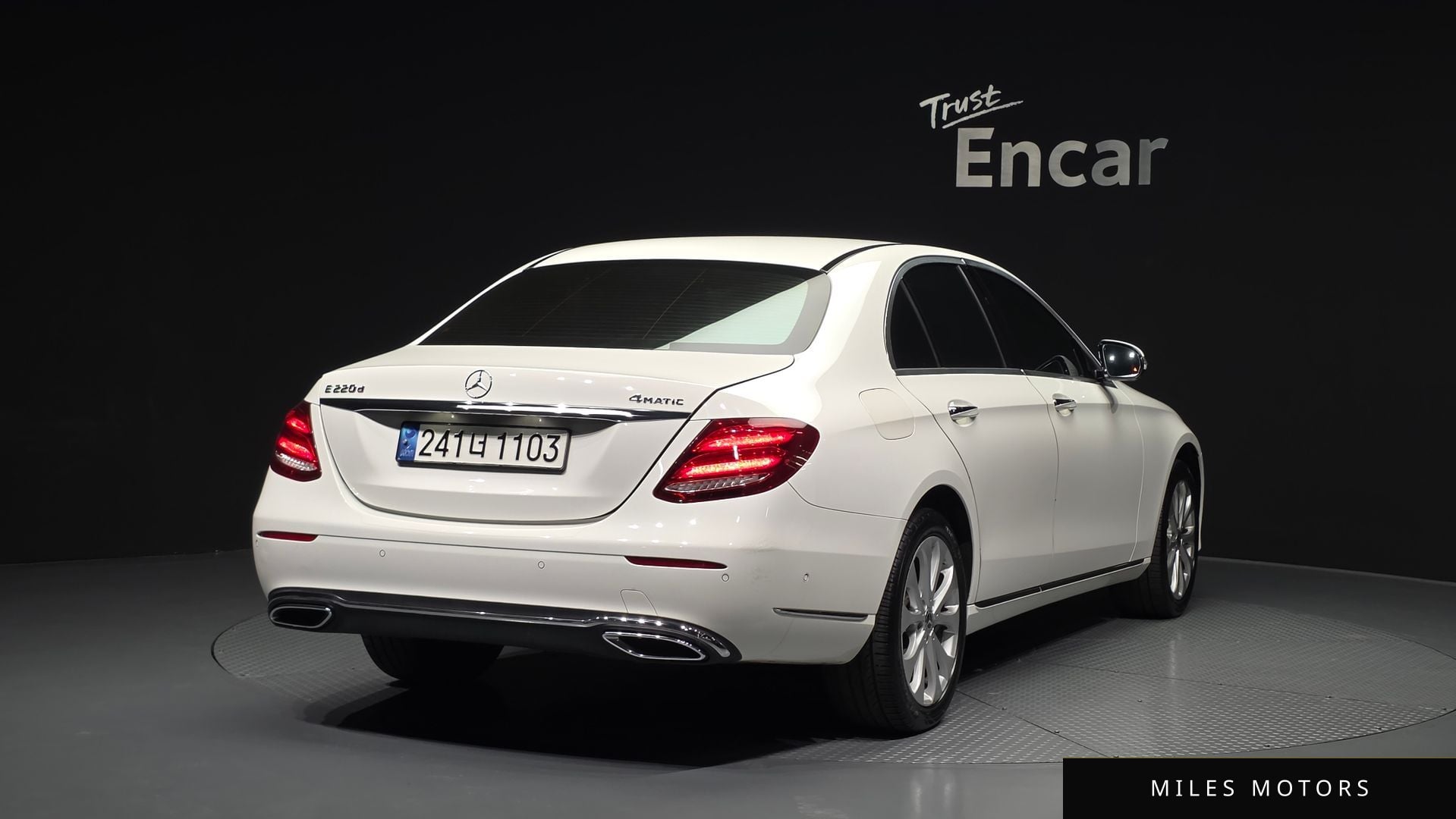 Mercedes-Benz E-Class W213 2017 — миниатюра 2