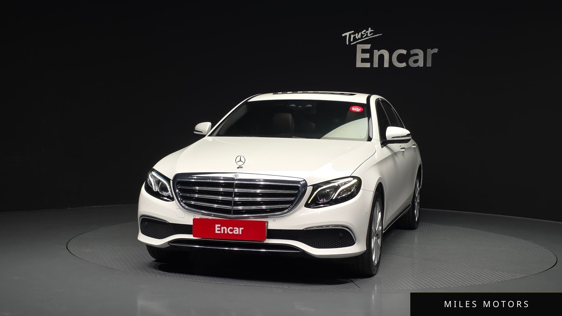Mercedes-Benz E-Class W213 2017 — миниатюра 3