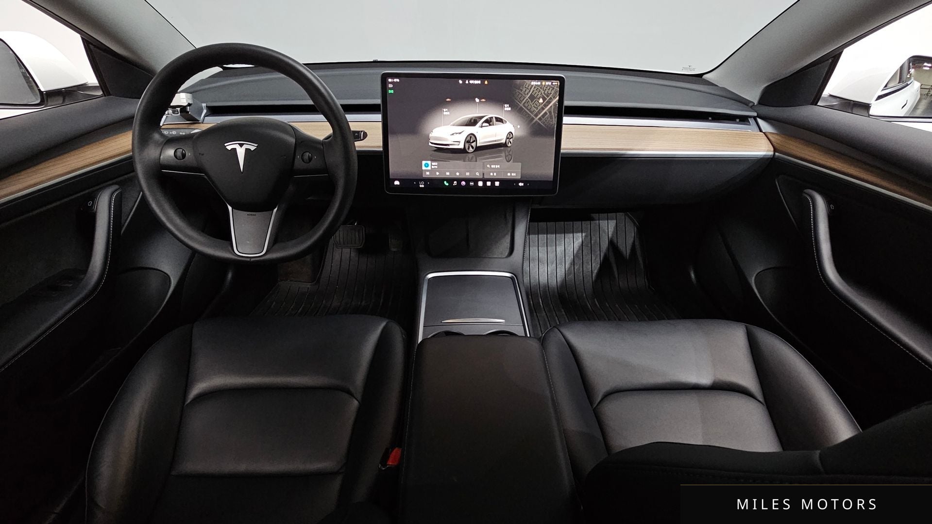 Tesla 모델 3 2022 — миниатюра 7