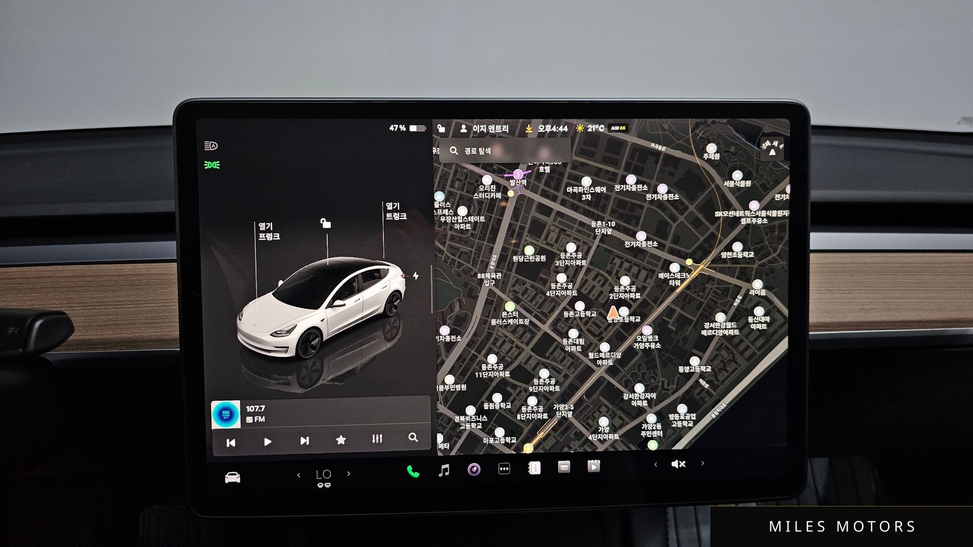 Tesla 모델 3 2022 — миниатюра 13