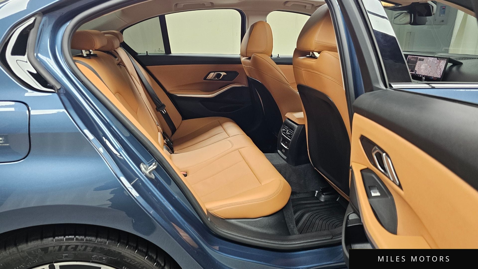 BMW 3시리즈 (G20) 2025 — миниатюра 17