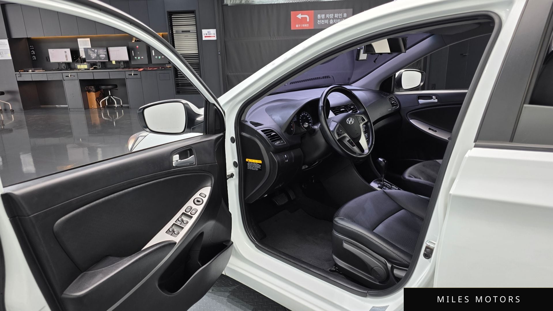 Hyundai Accent 2015 — миниатюра 12