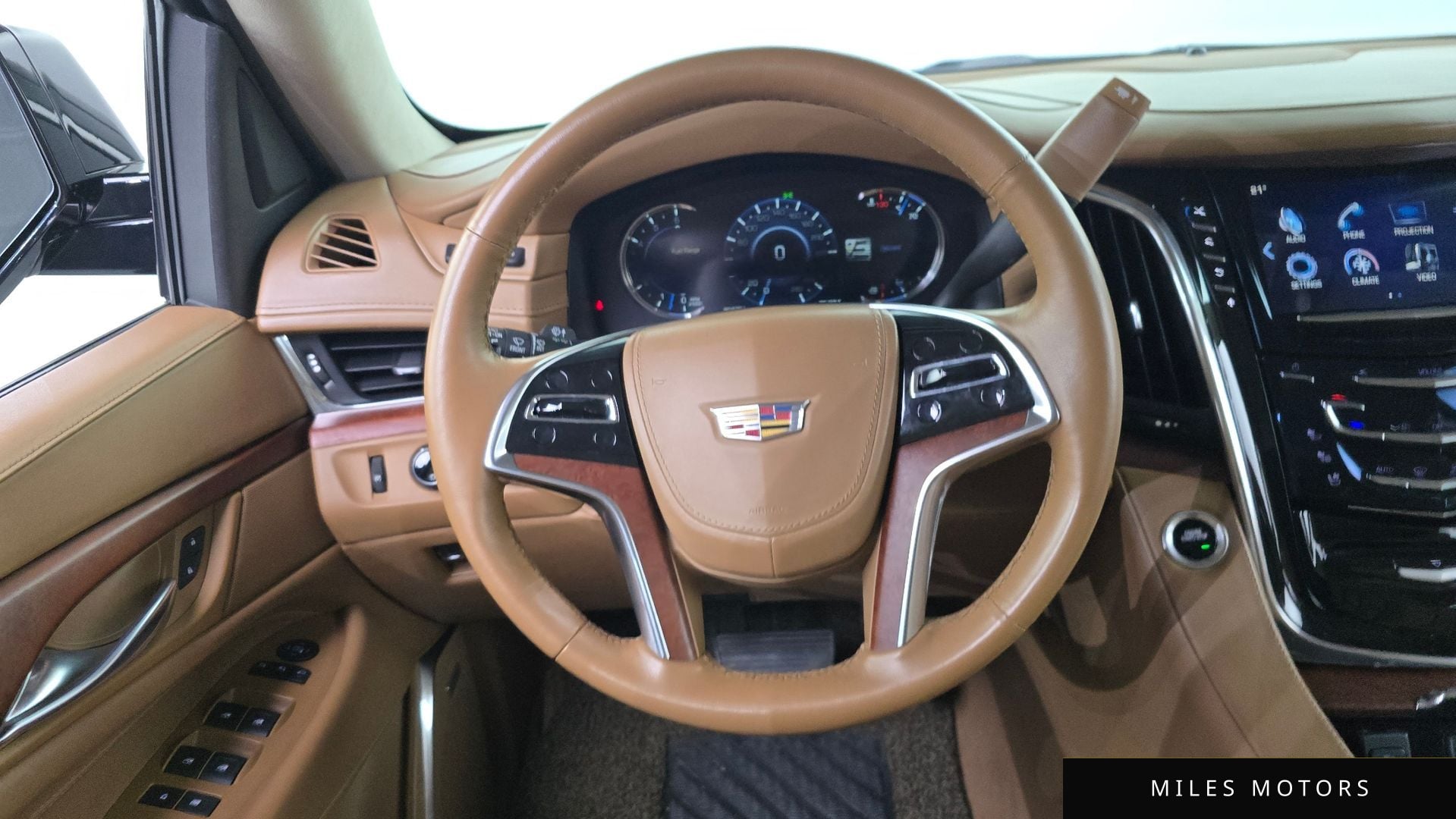Cadillac 에스컬레이드 2016 — миниатюра 14