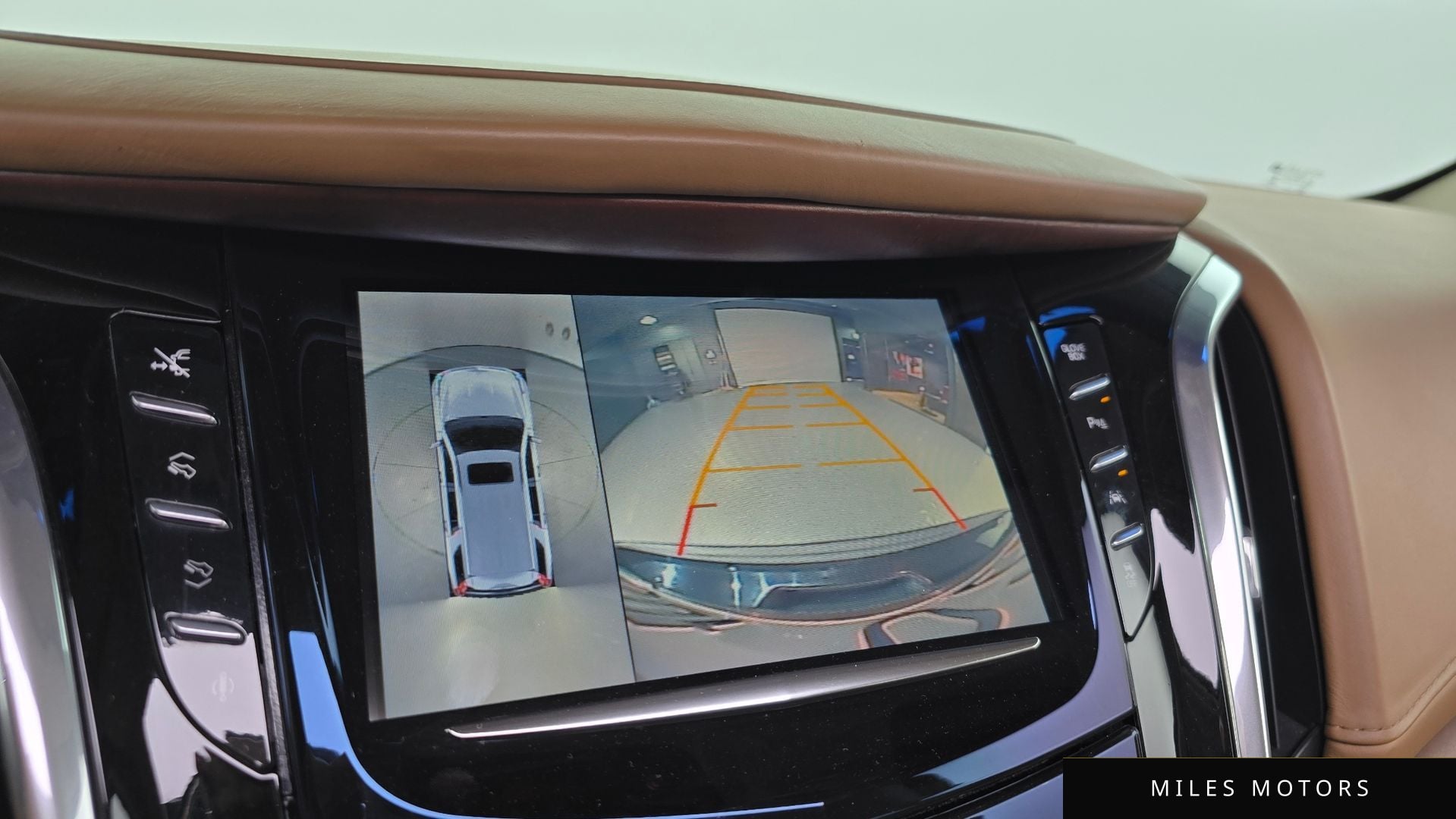 Cadillac 에스컬레이드 2016 — миниатюра 15