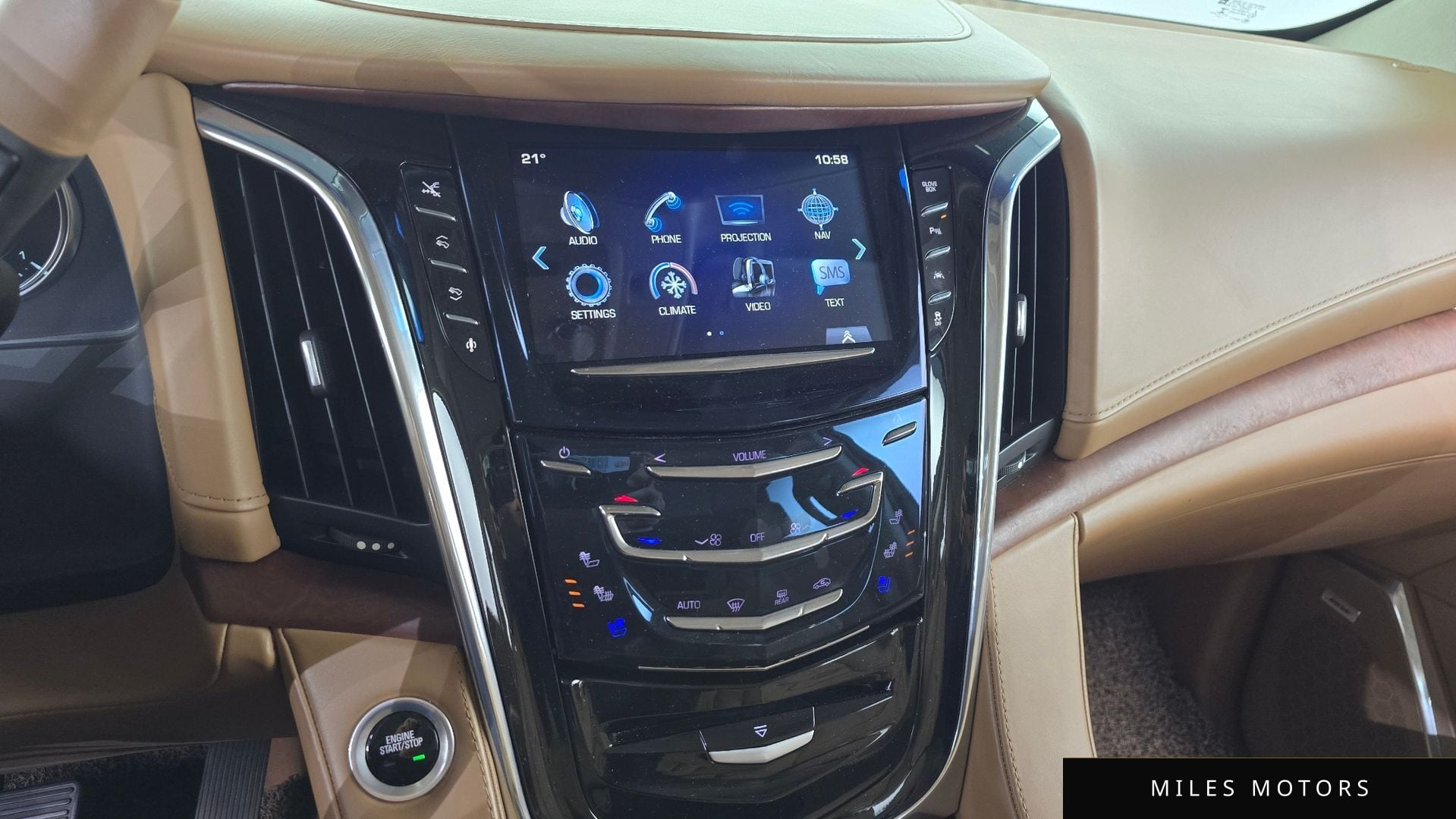 Cadillac 에스컬레이드 2016 — миниатюра 19