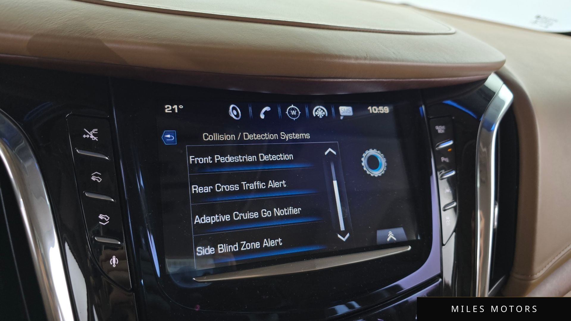 Cadillac 에스컬레이드 2016 — миниатюра 20