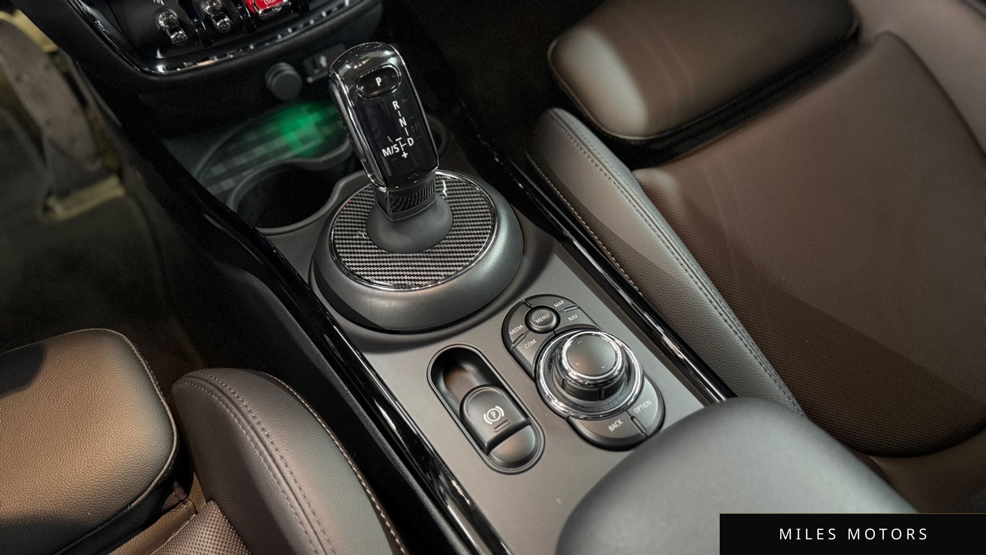 MINI Clubman 2022 — миниатюра 9