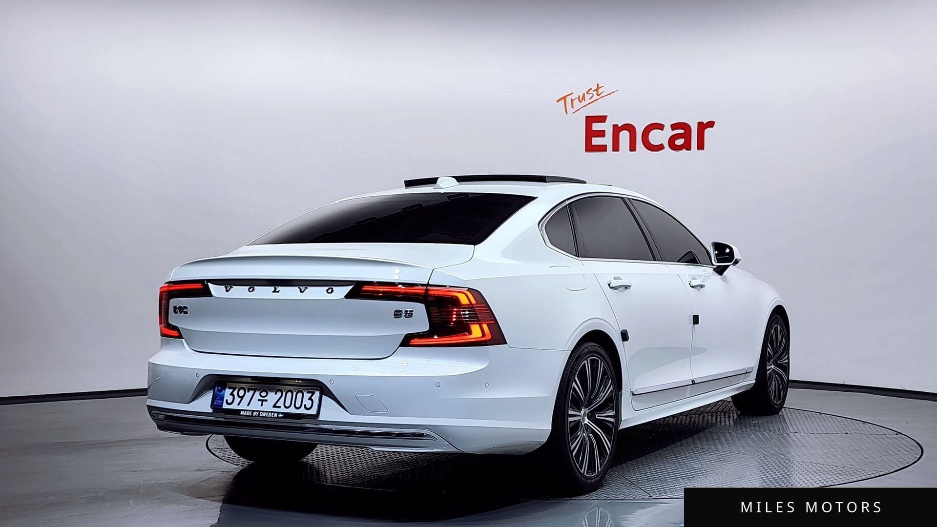 Volvo S90 2021 — миниатюра 2