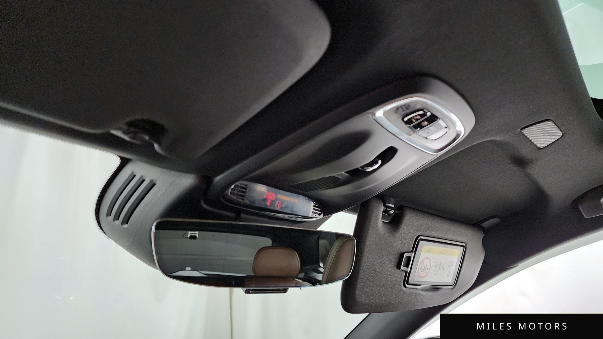Volvo XC60 2021 — миниатюра 33