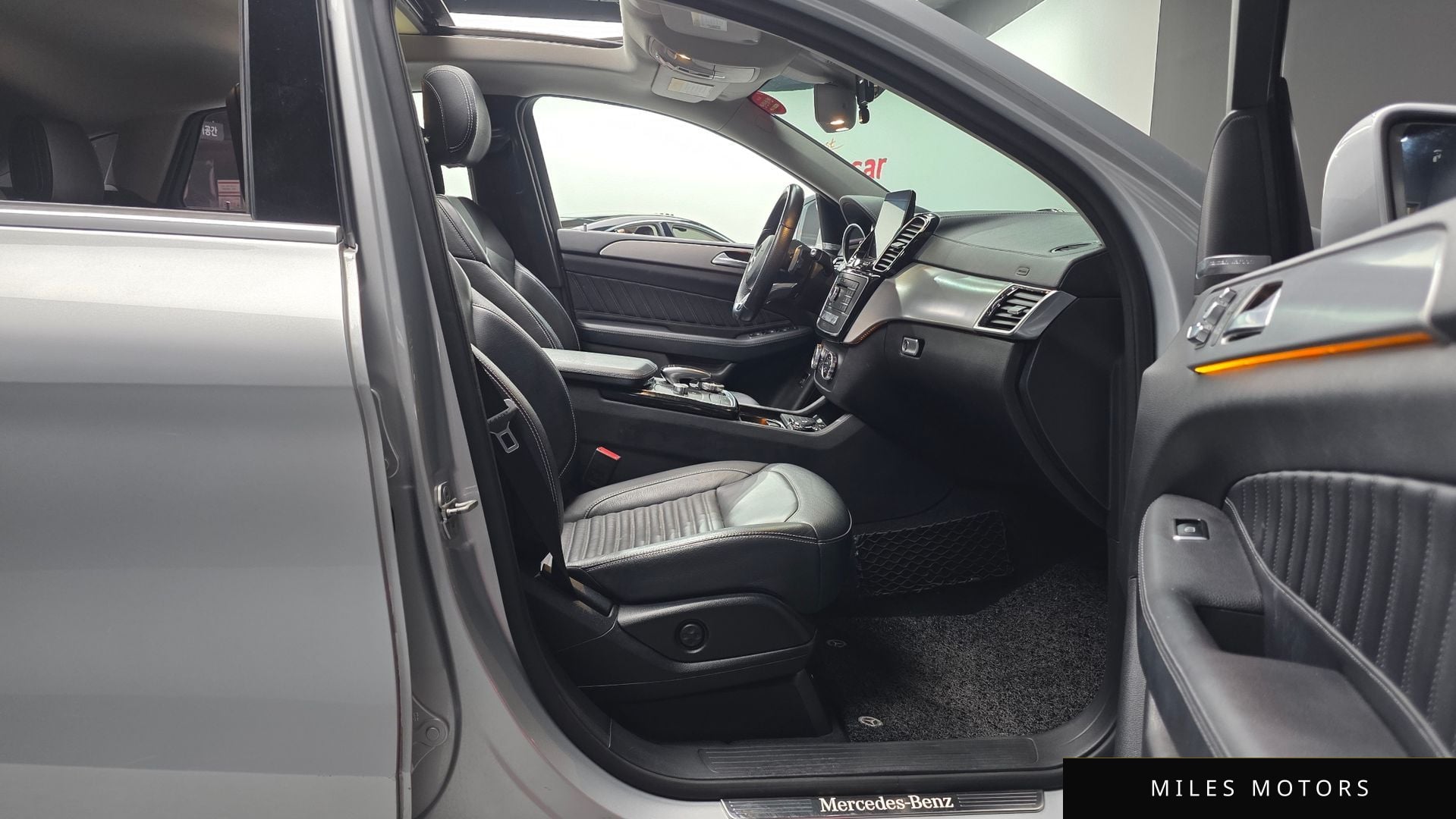 Mercedes-Benz GLE-Class W166 2017 — миниатюра 11