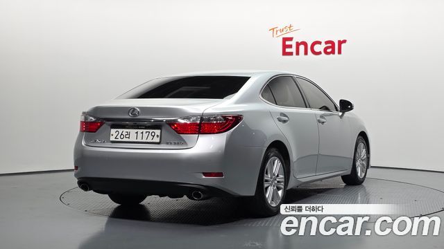 Лексус ES350 2013 — миниатюра 2