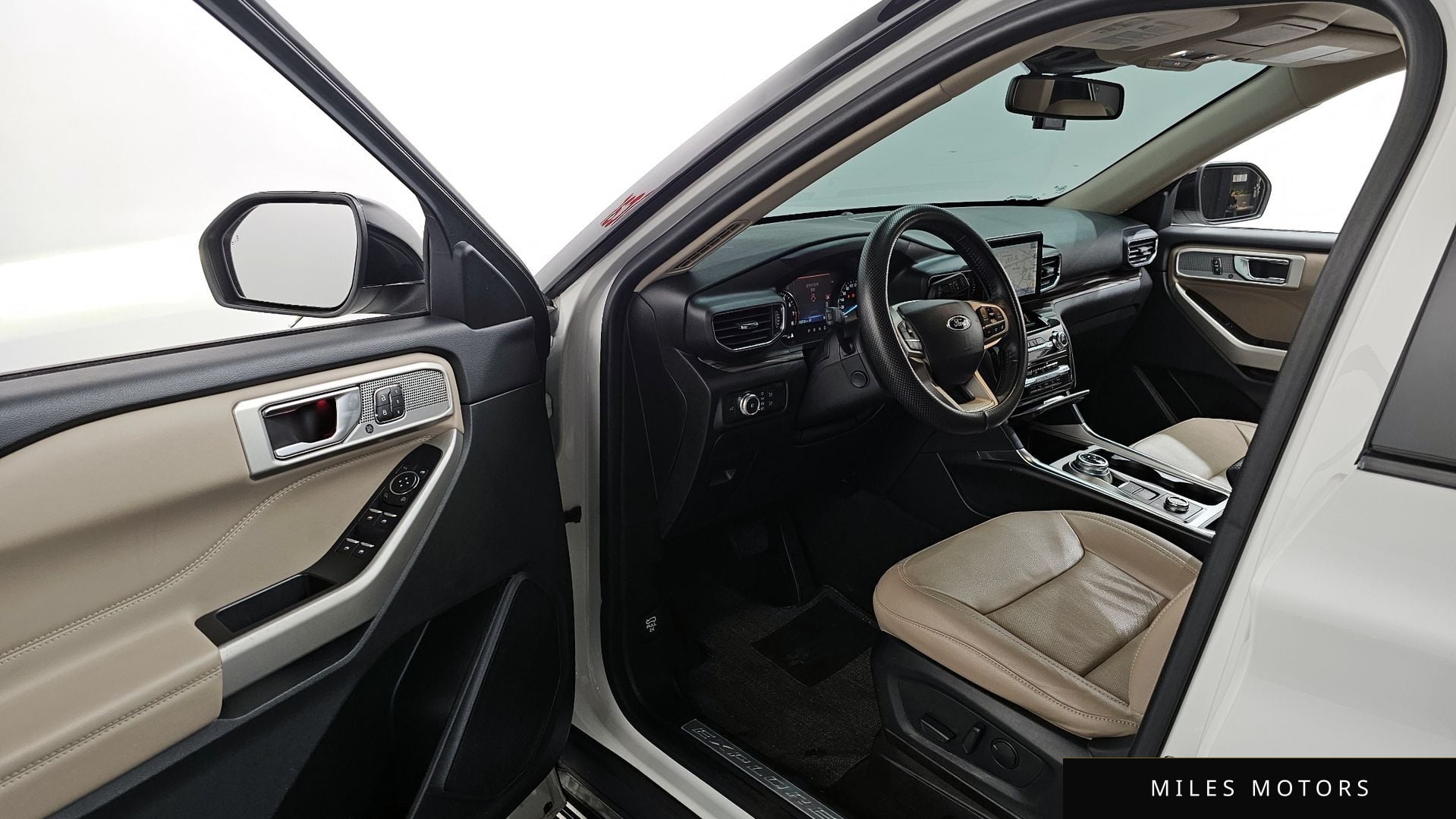Ford Explorer 2022 — миниатюра 12