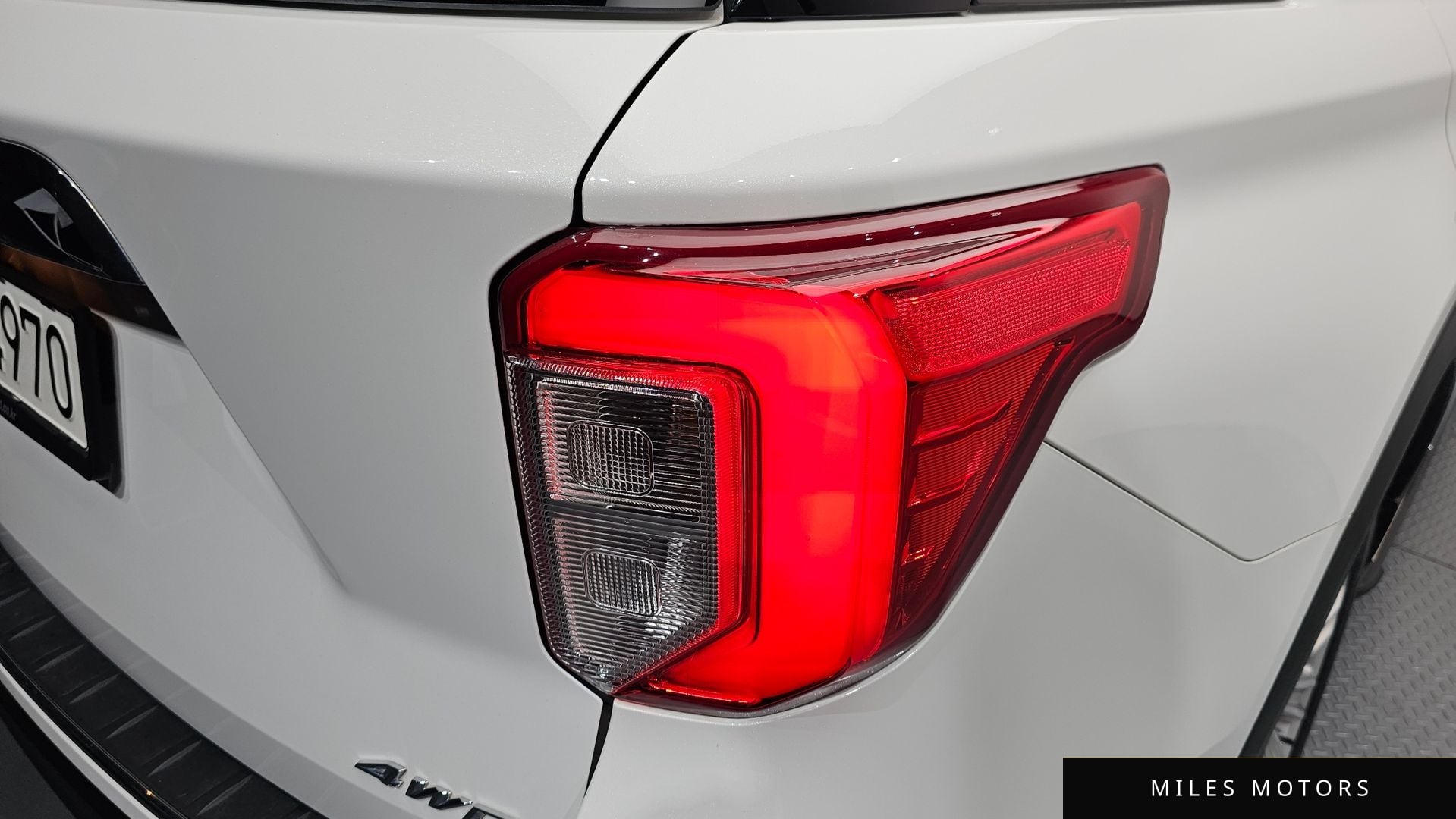 Ford Explorer 2022 — миниатюра 9