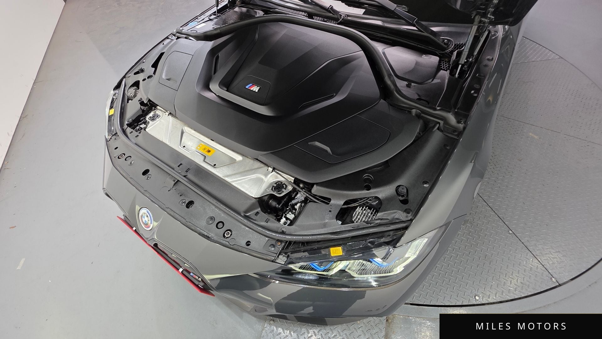 BMW i4 2023 — миниатюра 6