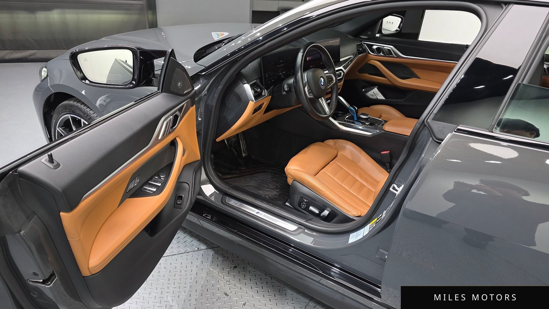 BMW i4 2023 — миниатюра 13