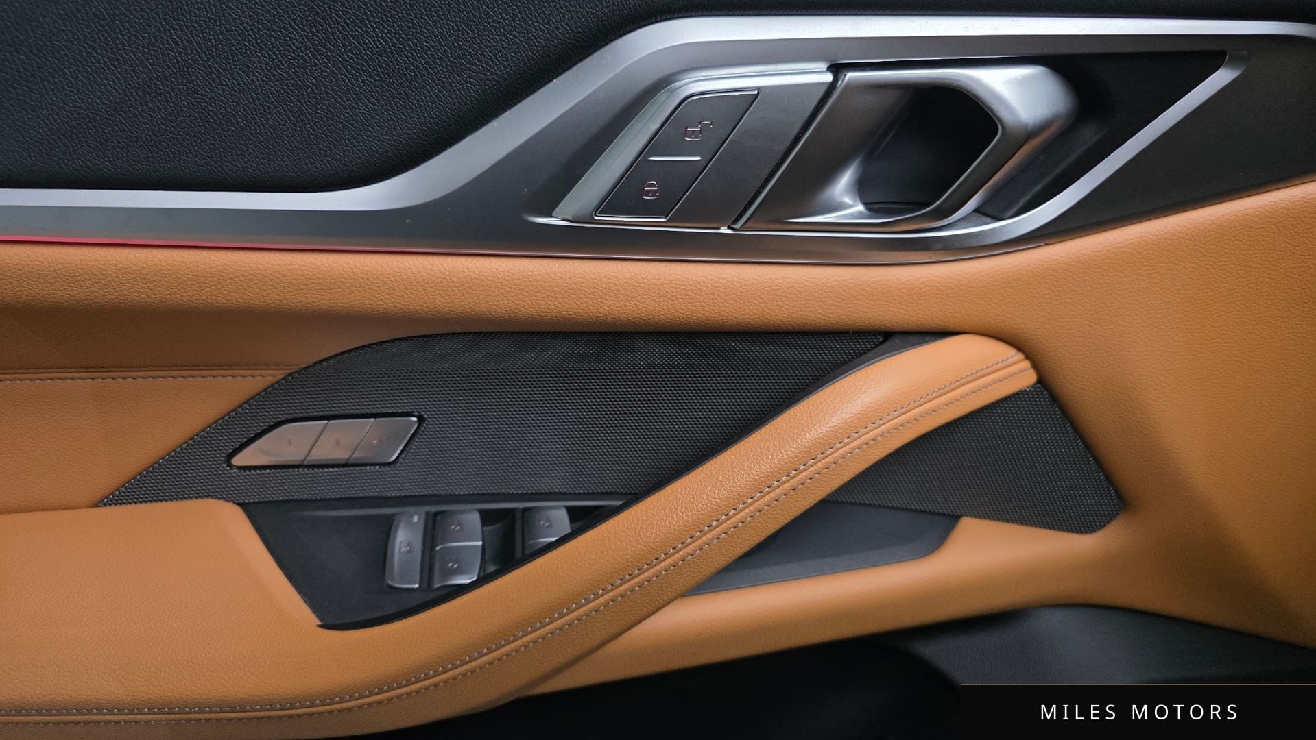 BMW i4 2023 — миниатюра 19