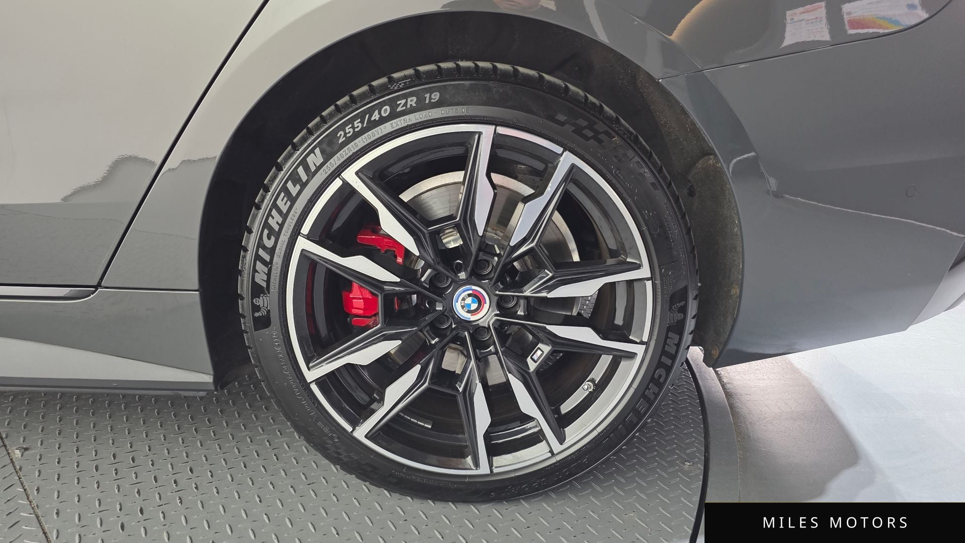 BMW i4 2023 — миниатюра 7