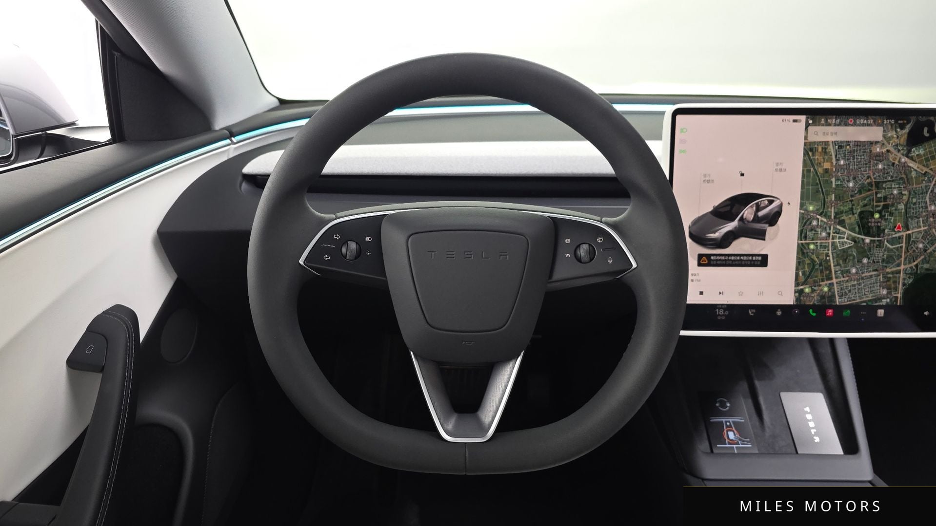 Tesla Model 3 2024 — миниатюра 19