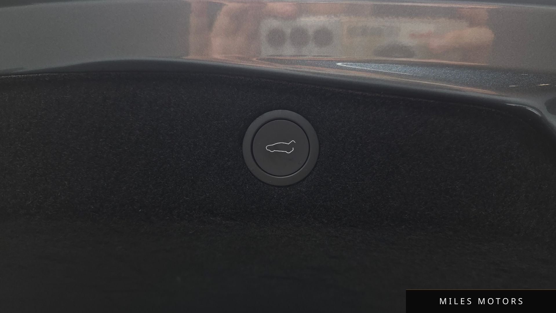 Tesla Model 3 2024 — миниатюра 23