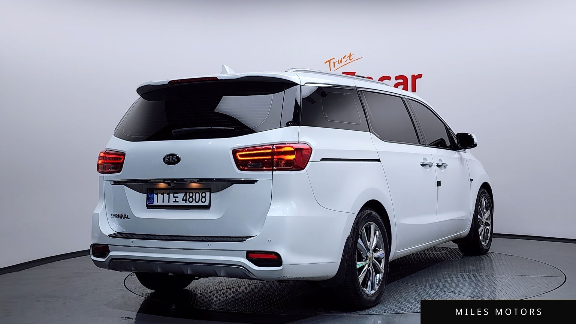 Kia Canival 2020 — миниатюра 2