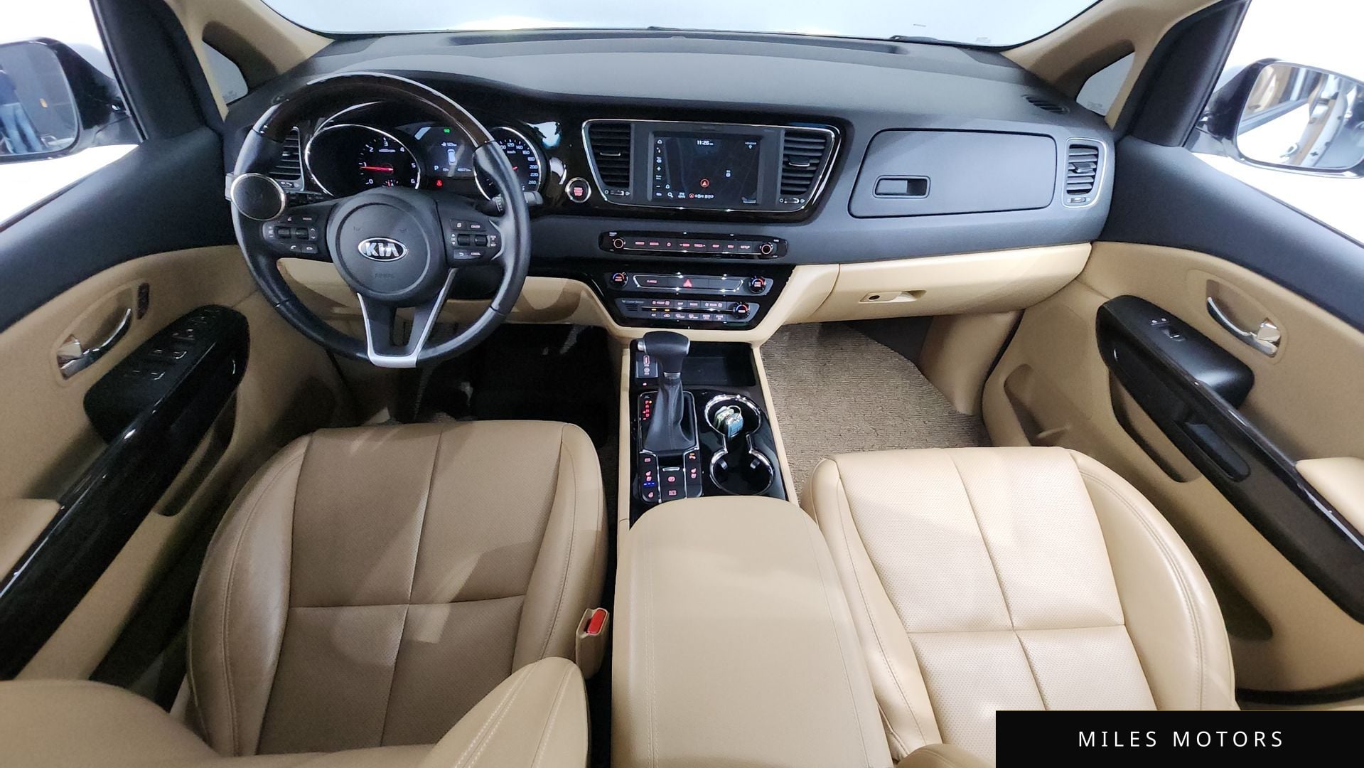 Kia Canival 2020 — миниатюра 10