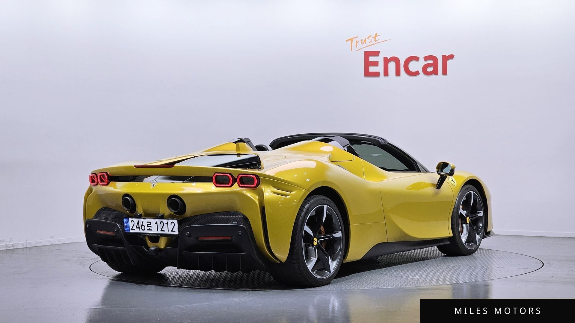 Ferrari SF90 스파이더 2023 — миниатюра 2