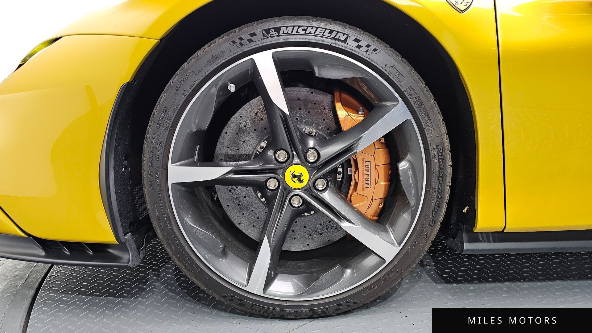 Ferrari SF90 스파이더 2023 — миниатюра 5