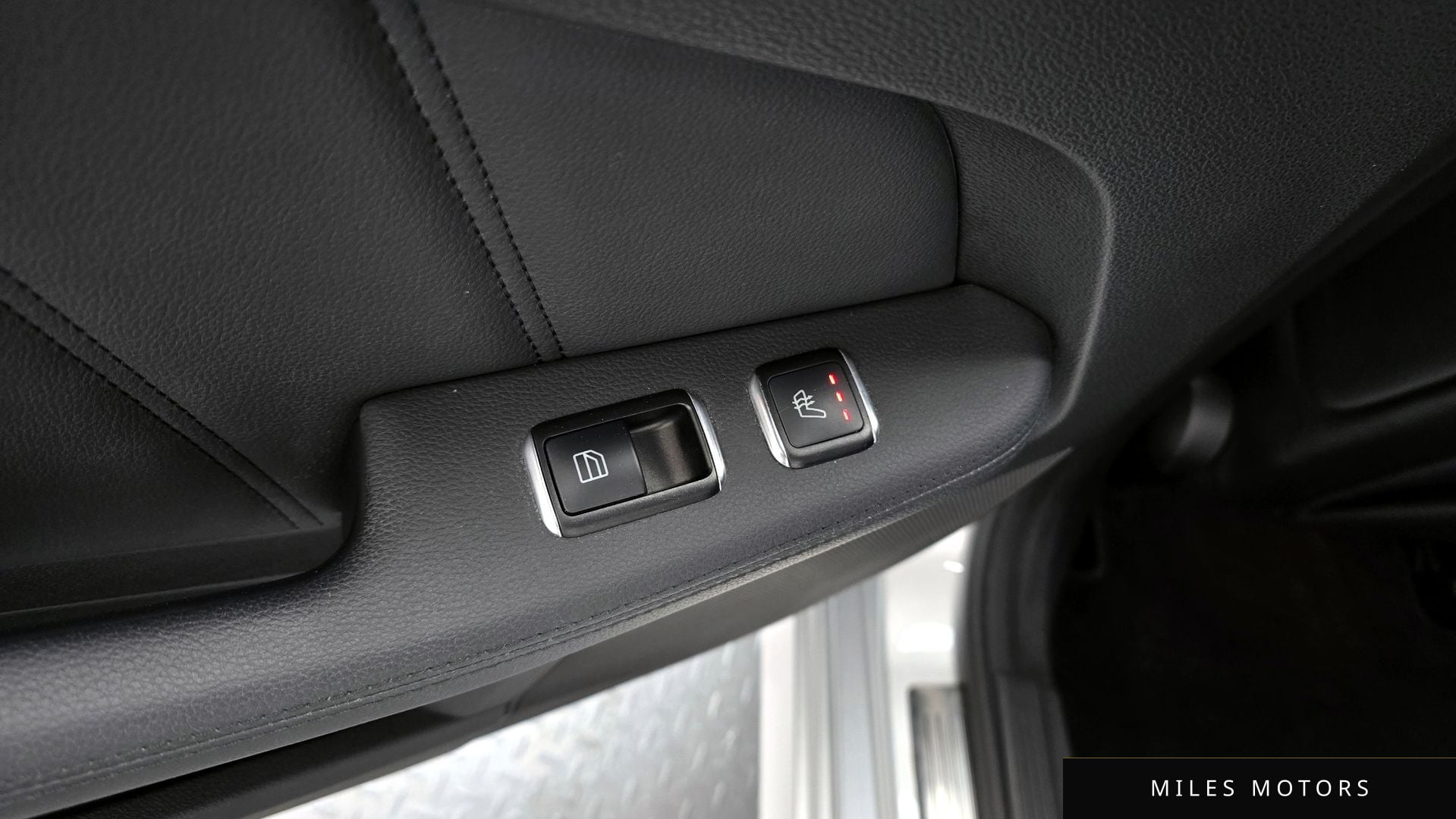 Mercedes-Benz E-클래스 W212 2013 — миниатюра 16
