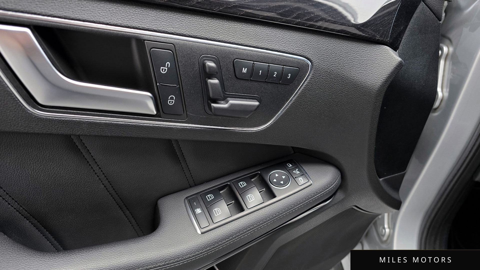 Mercedes-Benz E-클래스 W212 2013 — миниатюра 17