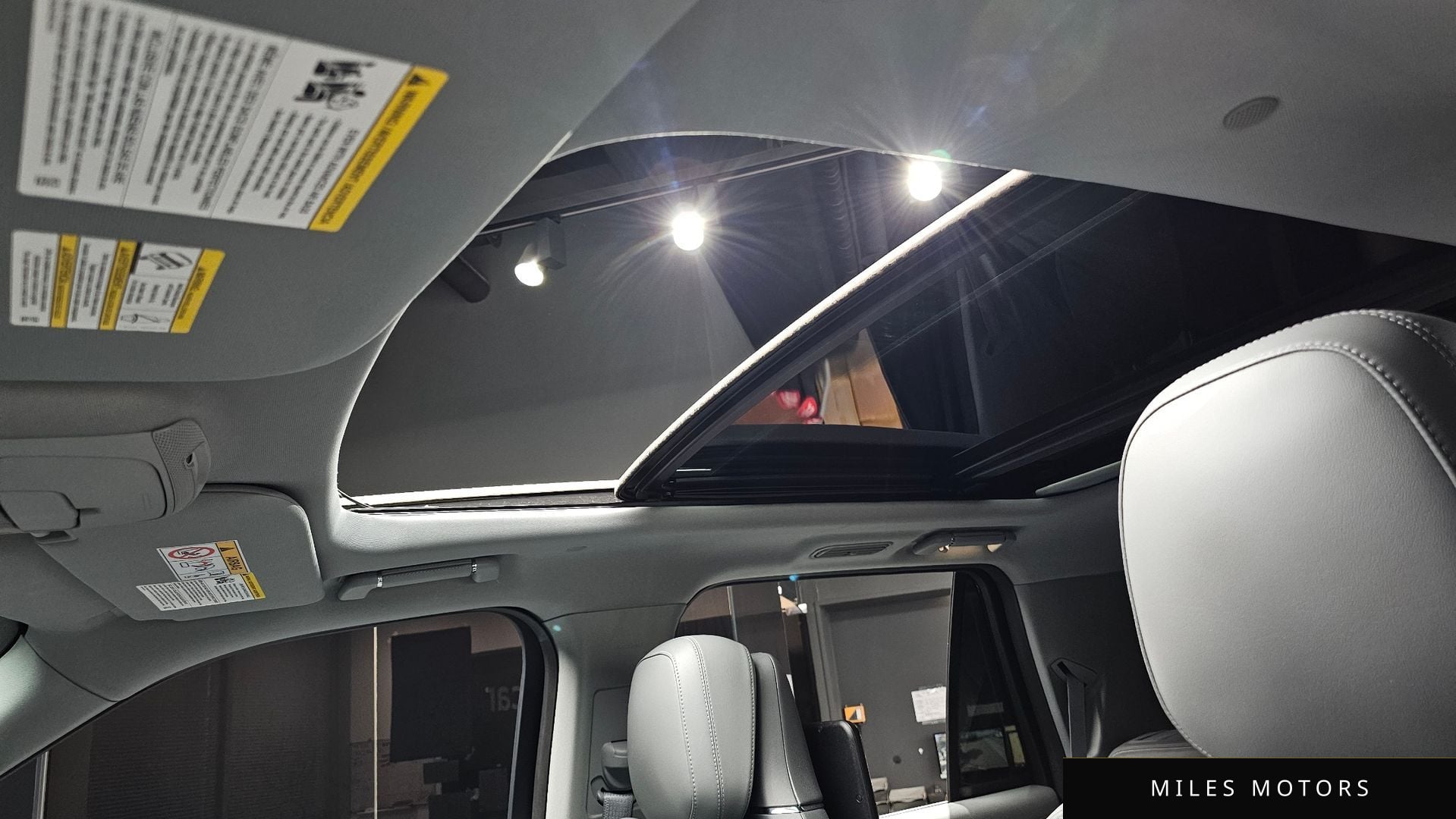 Lincoln 네비게이터 2021 — миниатюра 18