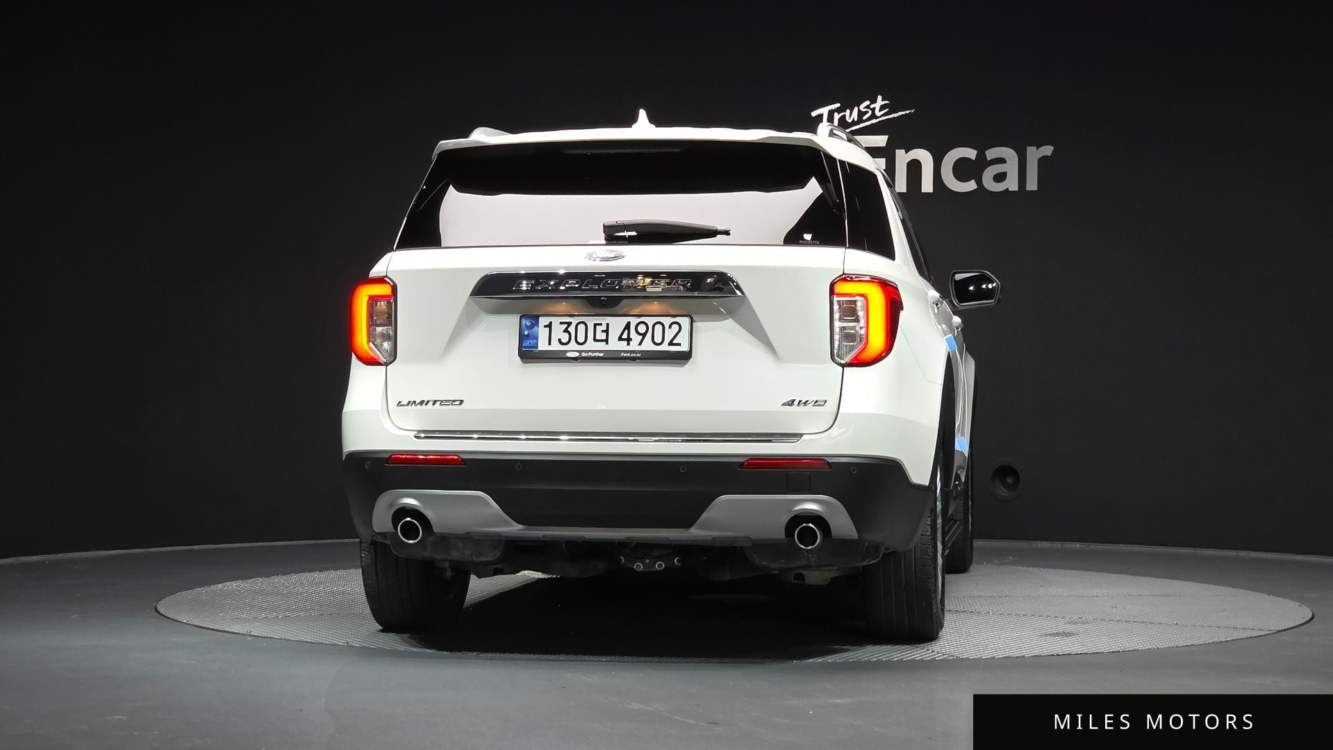 Ford Explorer 2021 — миниатюра 4